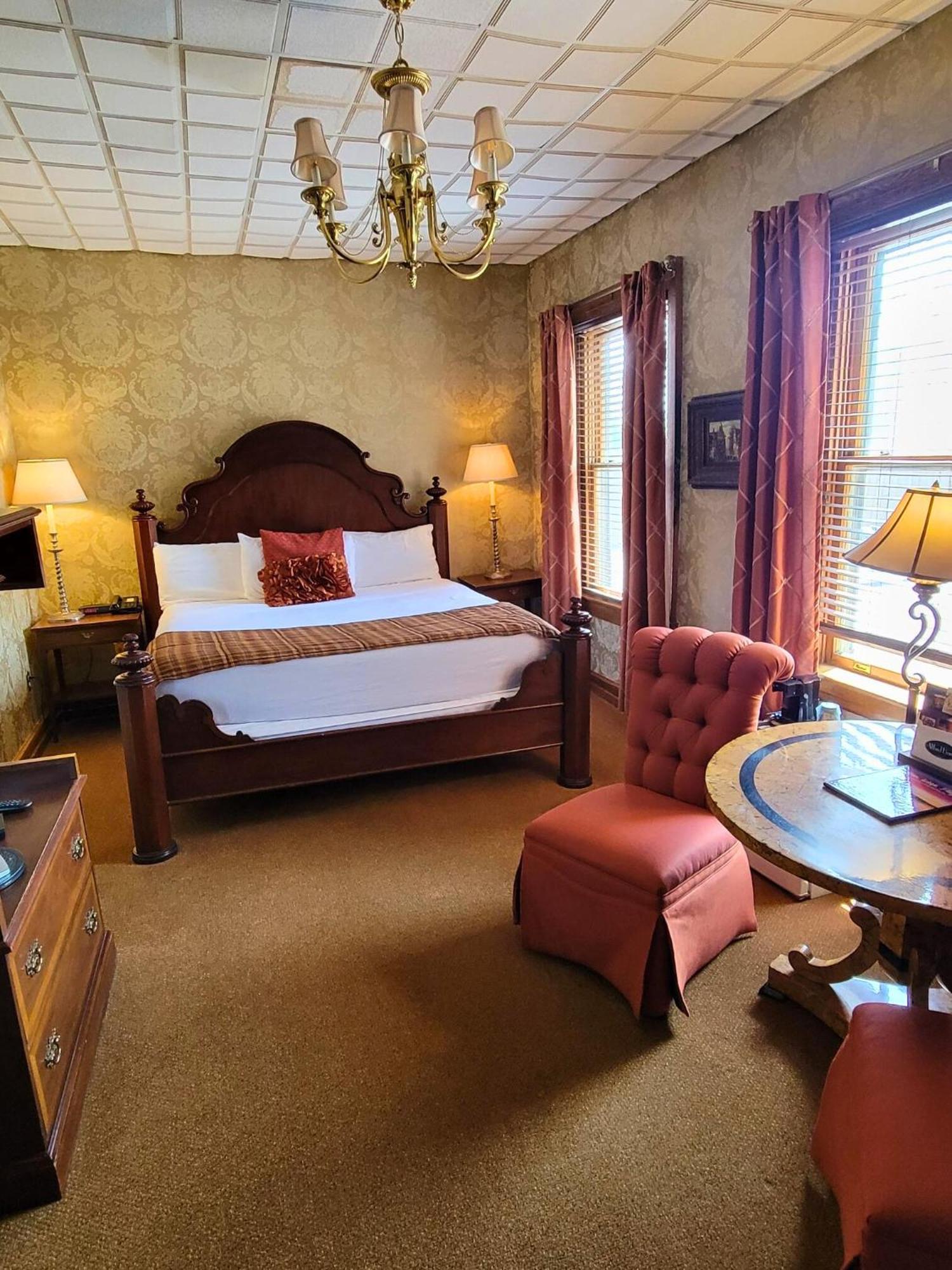 Altland House Inn & Suites Abbottstown المظهر الخارجي الصورة