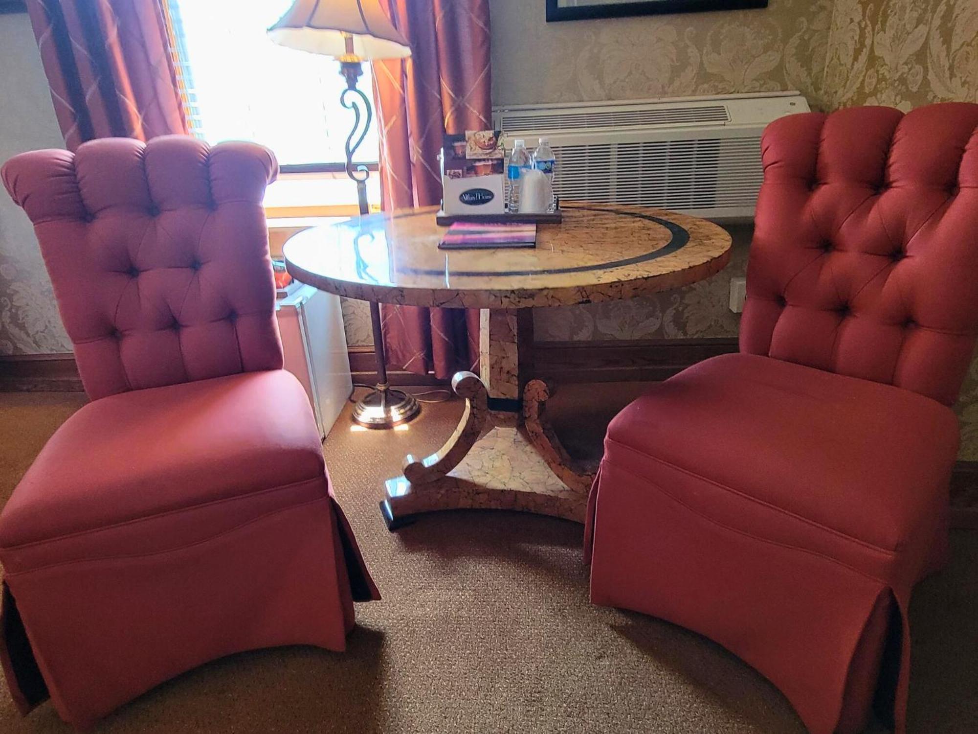 Altland House Inn & Suites Abbottstown المظهر الخارجي الصورة