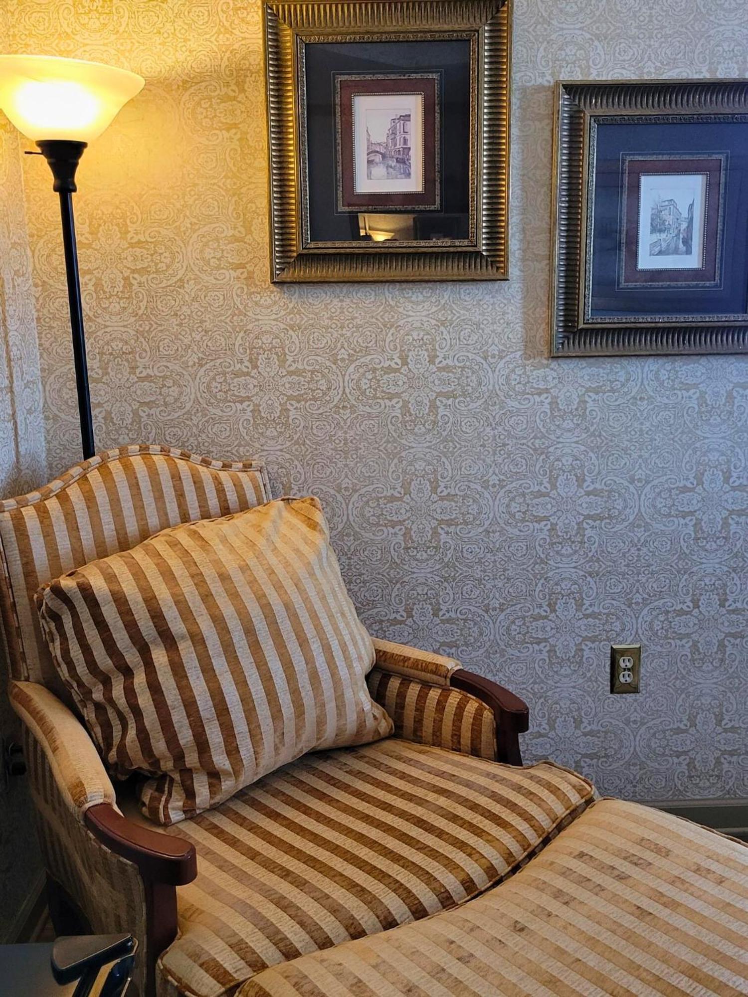 Altland House Inn & Suites Abbottstown المظهر الخارجي الصورة