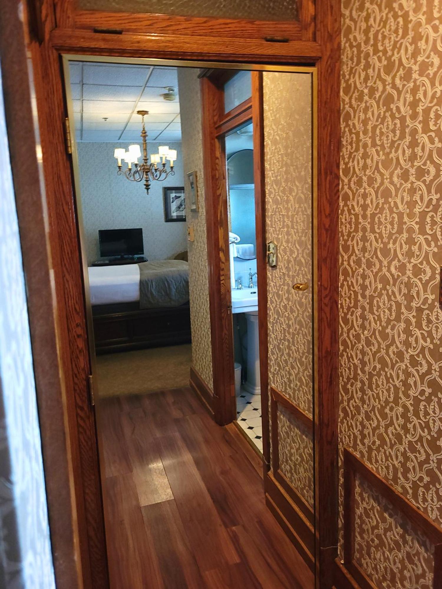 Altland House Inn & Suites Abbottstown المظهر الخارجي الصورة